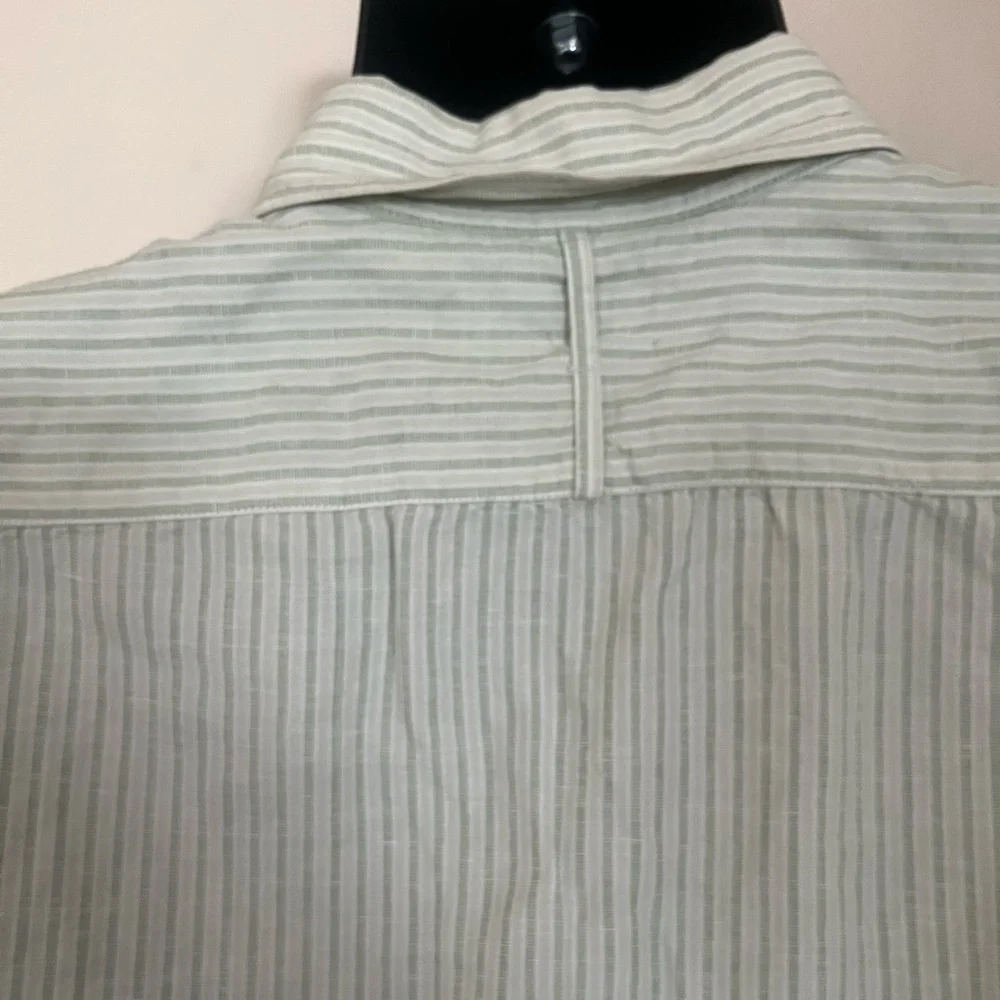 Banana Republic Men's Short Sleeve Striped Shirt - Light Green